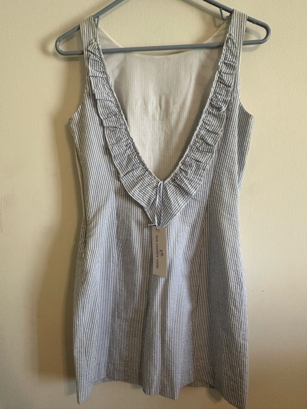 Southern Tide Light Blue Ruffle Back Sleeveless Shift Dress NWT - Picture 3 of 4